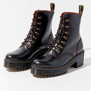 Dr. Martens Leona Temperley Boot